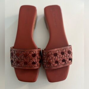 Tory Burch Basketweave Clog Women Size 10.5 Calf Leather